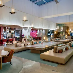 Novotel Bosphorus Отель