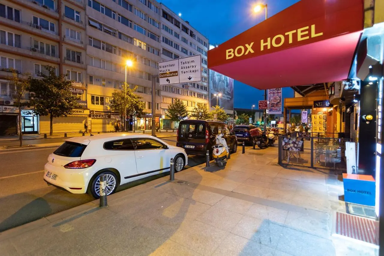 Istanbul Box Hotel 2*,