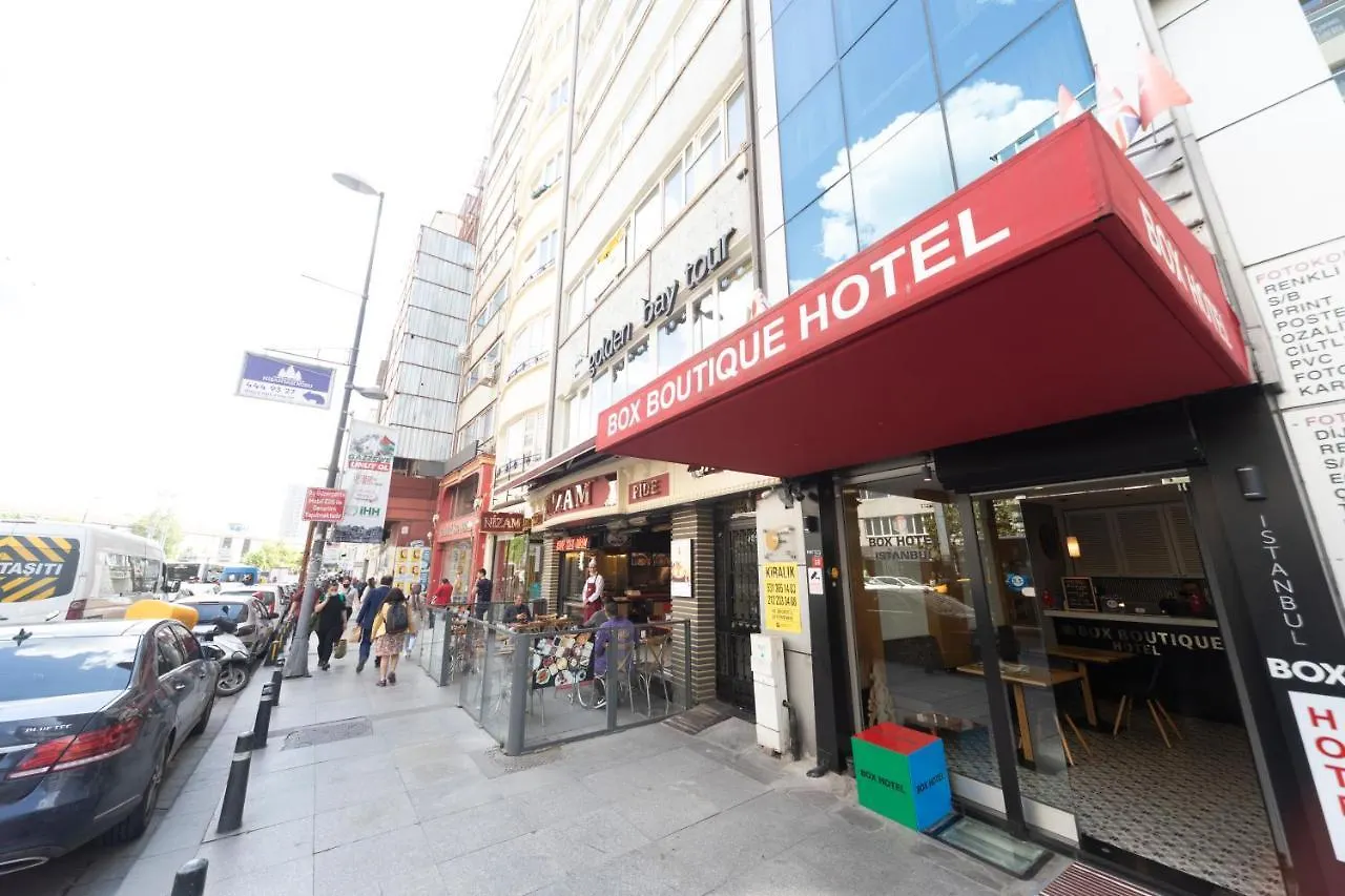 Istanbul Box Hotel